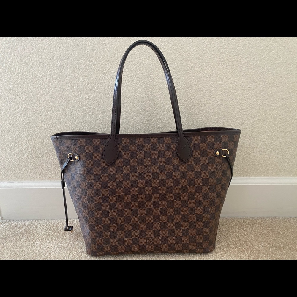 LV Neverfull MM w/ dustbag and pouch